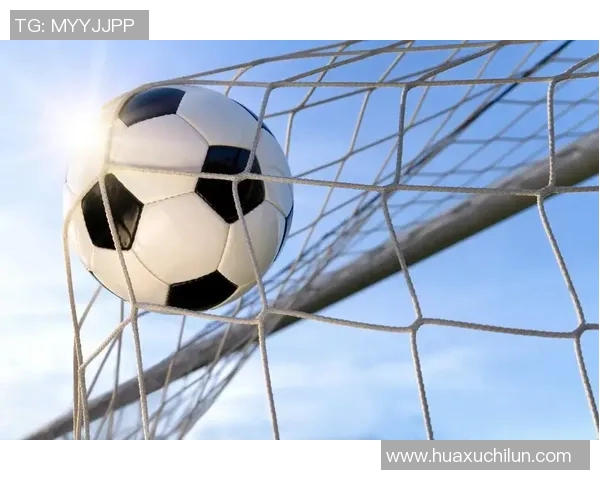 足球巨星与钓鱼爱好者的跨界之旅：绿茵场与钓鱼竿上的奇妙碰撞